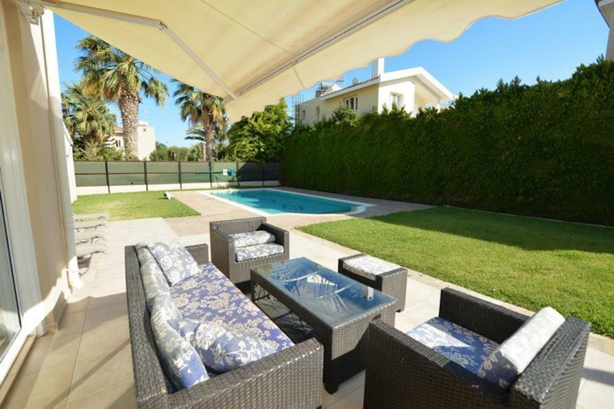 Villa Daryah Sirina Bay 普罗塔拉斯 外观 照片